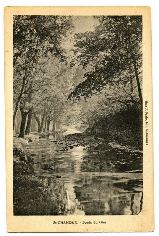 Carte postale ancienne Loire Saint-Chamond Bord du Gier à Saint-Chamond