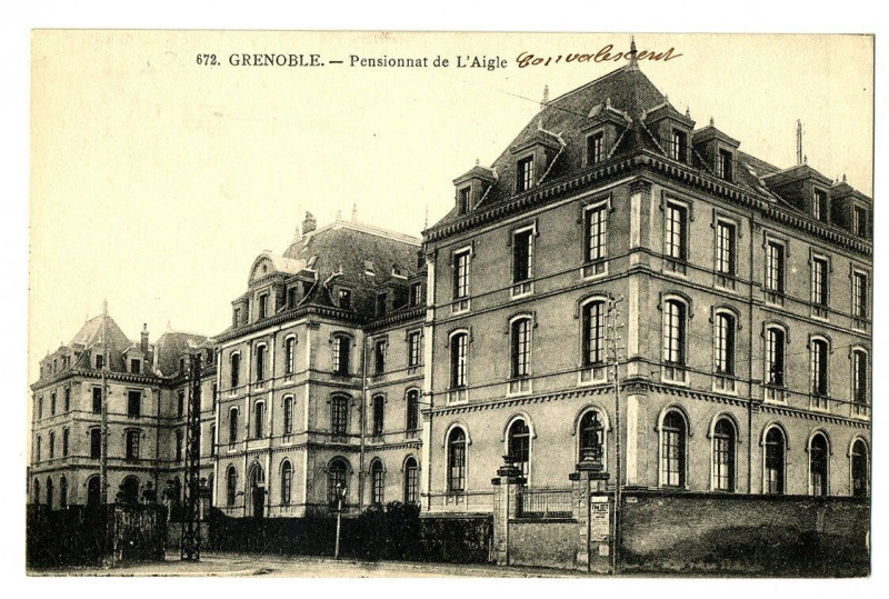 Carte postale ancienne Isère Grenoble Pensionnat de l'Aigle à Grenoble