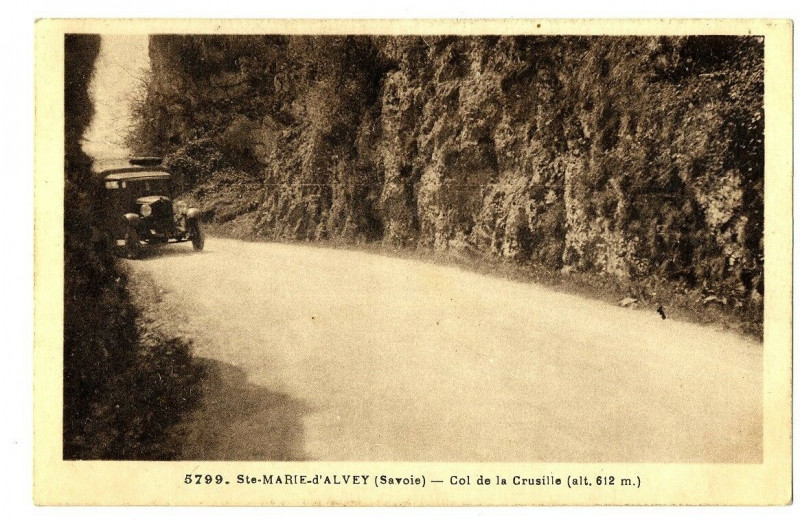 Carte postale ancienne Savoie Sainte-Marie d'Alvey Col de la Crusille à Sainte-Marie-d'Alvey