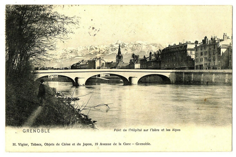 Carte postale ancienne Isère Grenoble  Pont de l'Hôpital sur l'Isère et les Alpes à Grenoble