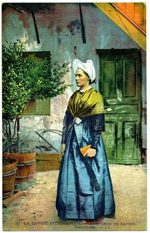 Carte postale ancienne Savoie Costume Valloire à Valloire