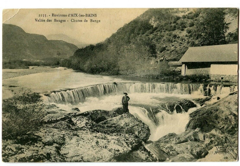 Carte postale ancienne Savoie Bauges Massif Chutes de Bange animé
