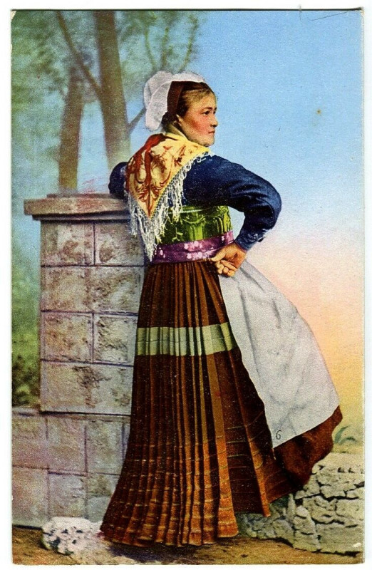 Carte postale ancienne Savoie Maurienne Costumes