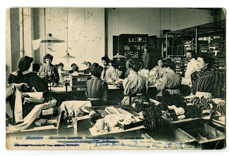 Carte postale ancienne Isère Grenoble Ganterie Chevrier Henri Rey animé à Grenoble