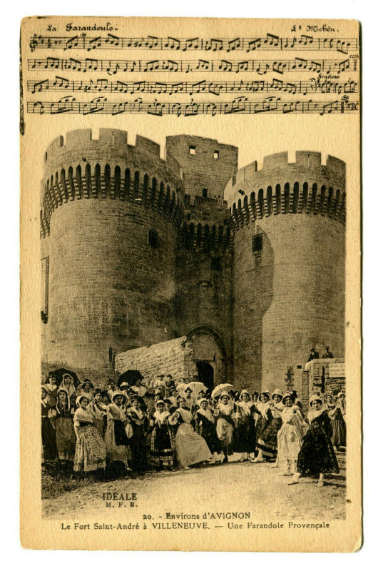 Carte postale ancienne Vaucluse Villeneuve les Avignon Le Fort St-André  Une Farandole animé à Avignon
