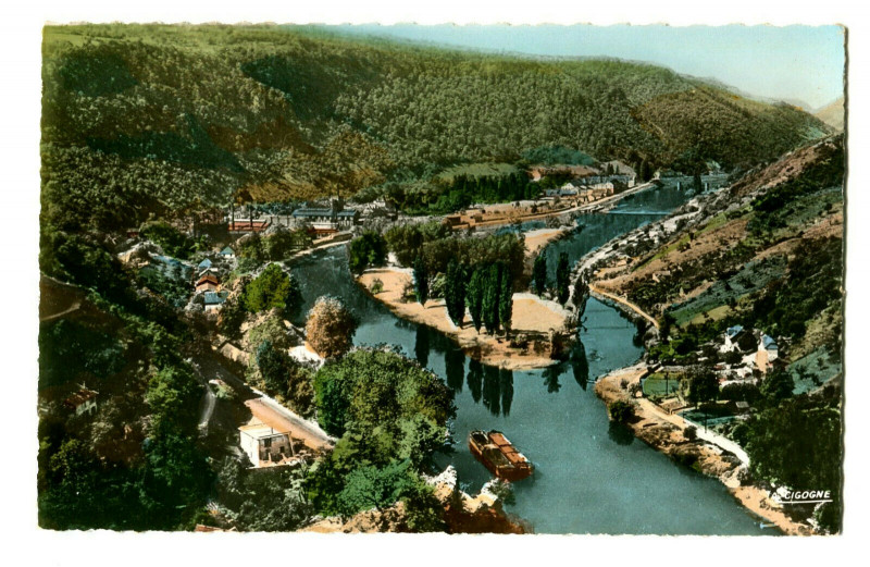 Carte postale ancienne Doubs Besançon Le Doubs et l'ile Malpas à Doubs