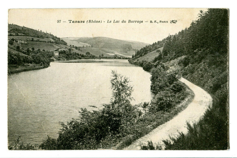 Carte postale ancienne Rhône Tarare Le Lac du Barrage à Tarare