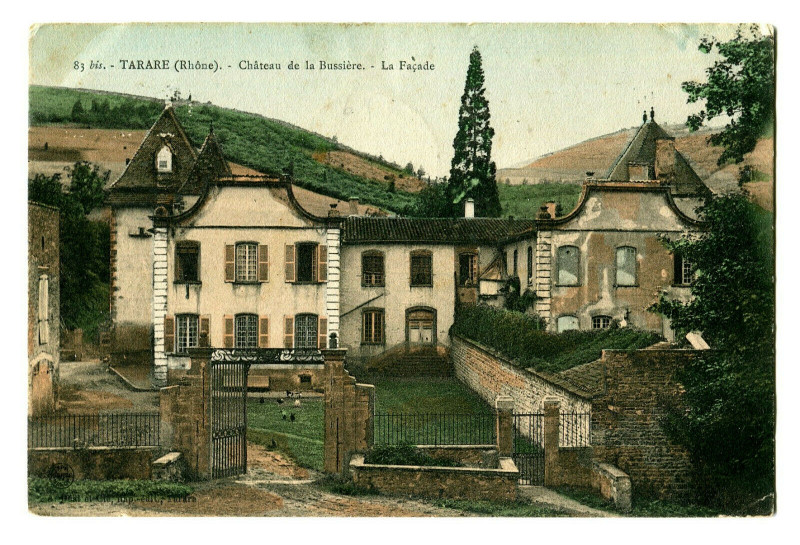 Carte postale ancienne Rhône Tarare Château de la Bussière La Façade à Tarare