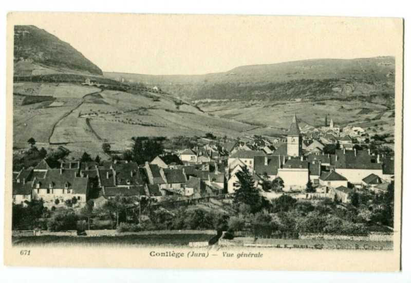 Carte postale ancienne Jura Conliège Vue générale à Conliège