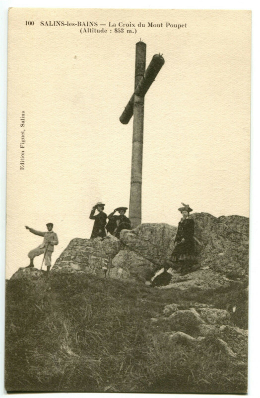 Carte postale ancienne Jura Salins-les-Bains La Croix du Mont-Poupet animé à Salins-les-Bains