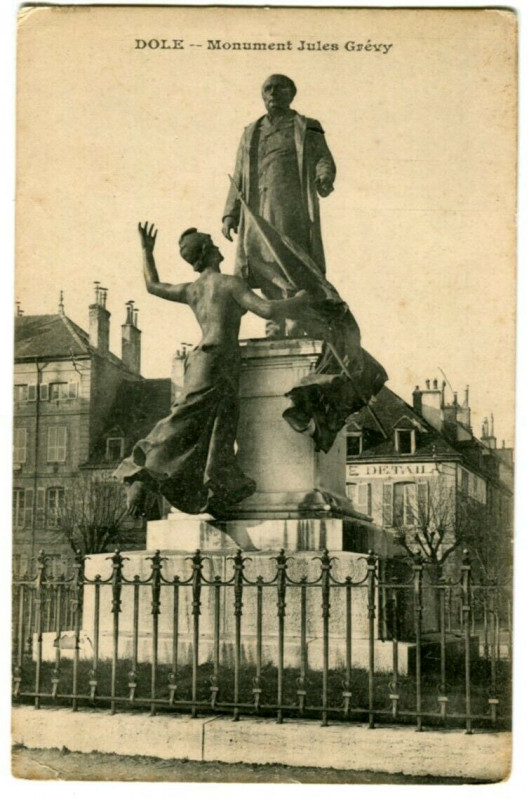 Carte postale ancienne Jura Dole Monument Jules Grévy à Dole