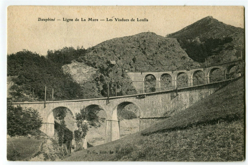 Carte postale ancienne Isère Dauphiné Ligne de la Mure Les Viaducs de Loulla à La Mure