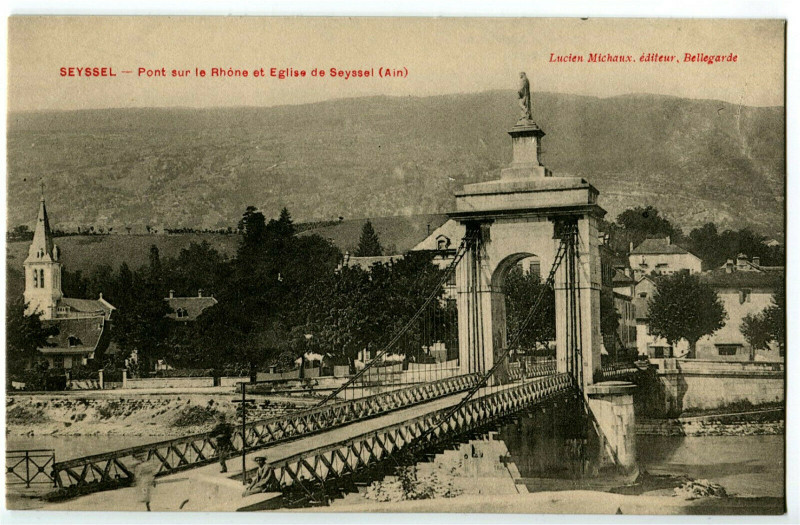 Carte postale ancienne Ain Seyssel Pont sur le Rhône et Eglise de Seyssel à Seyssel