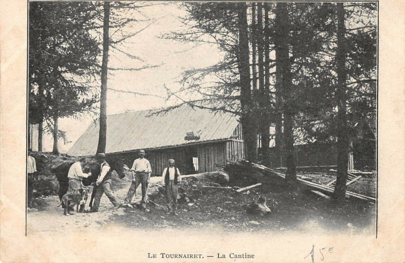 Carte postale ancienne Le Tournairet La Cantine (Belle Animation