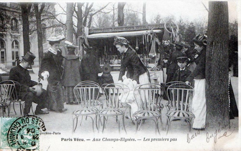 Carte postale ancienne Paris Vecu Aux Champs Elysees Les Premiers Pas à Paris