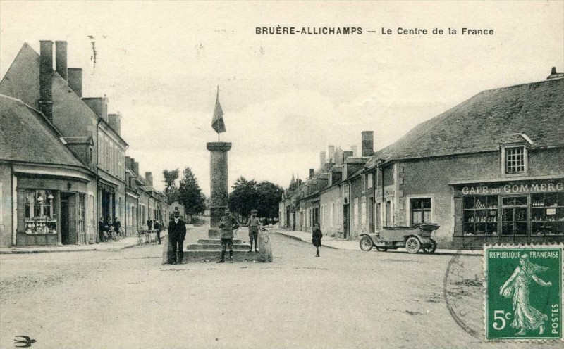 Carte postale ancienne Bruere Allichamps Le Centre De La France