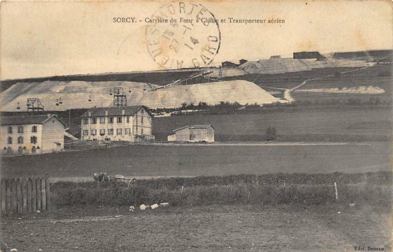 Carte postale ancienne Sorcy Carriere Du Four A Chaux Et Transporteur Aerien (pas courante