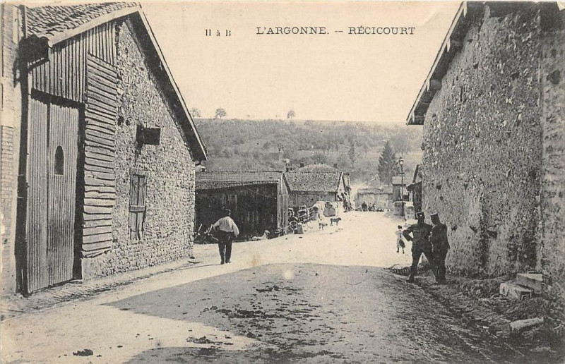 Carte postale ancienne L'Argonne Recicourt à Récicourt