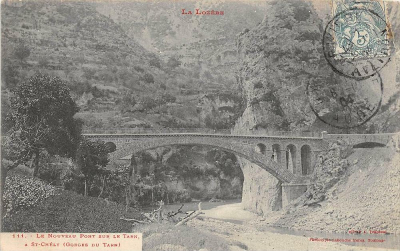 Carte postale ancienne Le Nouveau Pont Sur Le Tarn A Saint-Chely