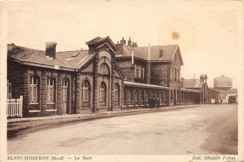 Carte postale ancienne Blanc Misseron La Gare