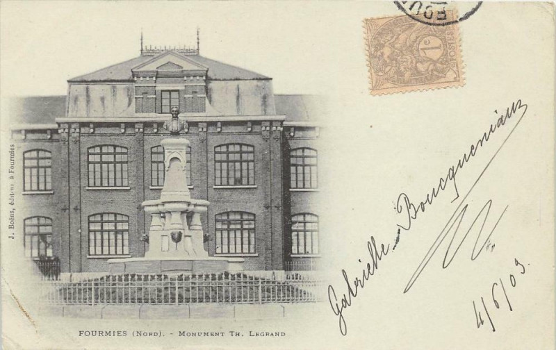 Carte postale ancienne Fourmies Monument Legrand (dos non divisé) à Fourmies