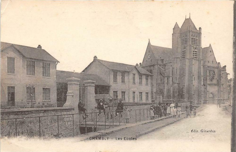 Carte postale ancienne Chambly Les Ecoles (animée à Chambly