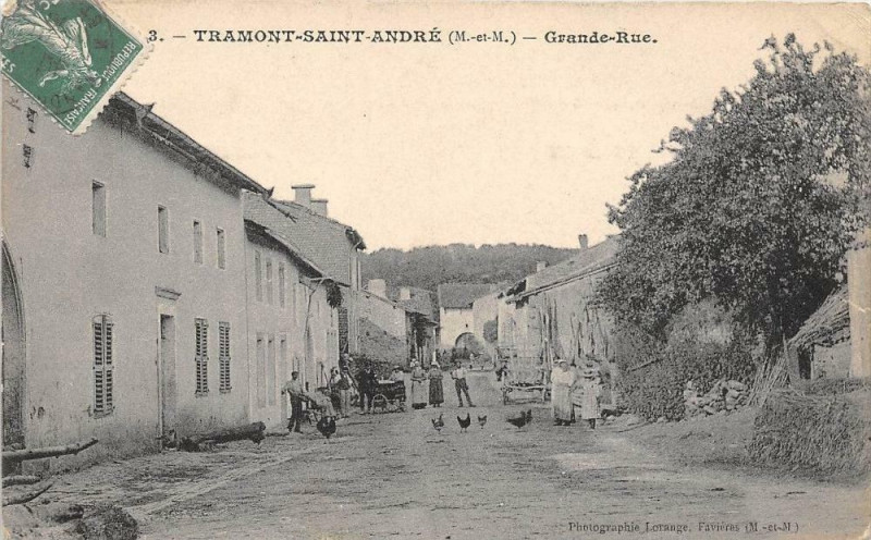 Carte postale ancienne Tramont Saint Andre Grande Rue