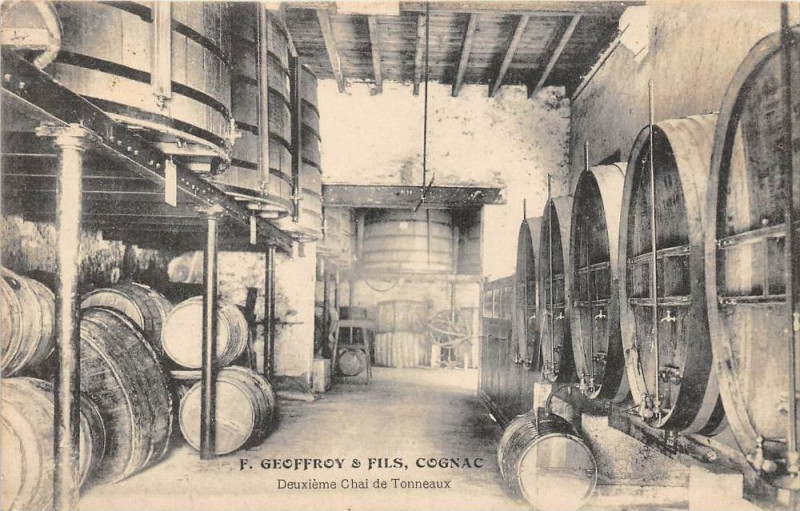 Carte postale ancienne F.geoffroy Et Fils Cognac Deuxieme Chai De Tonneaux (cpa pas courante à Cognac