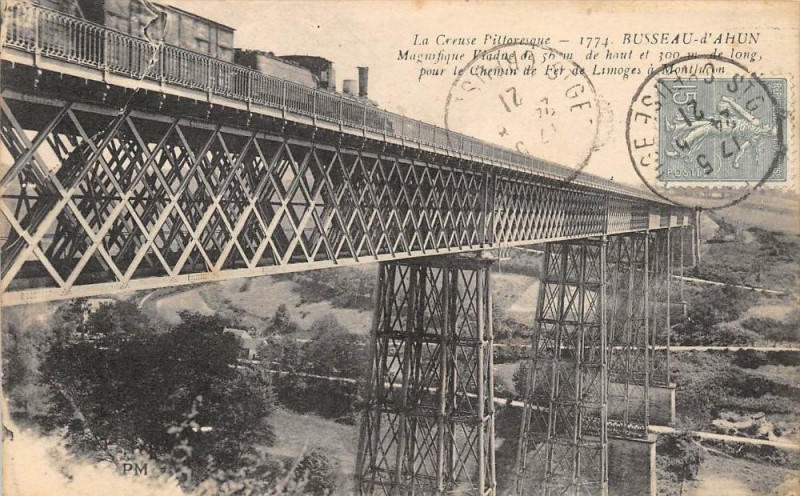 Carte postale ancienne Busseau D'Ahun (Train à Ahun