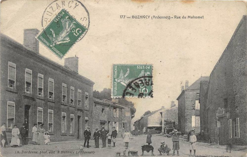 Carte postale ancienne Buzancy Ardennes Rue Du Mahomet (cpa très rare cliché pas courant à Buzancy