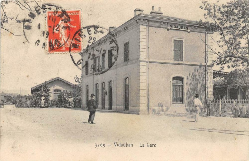 Carte postale ancienne Vidauban La Gare à Vidauban