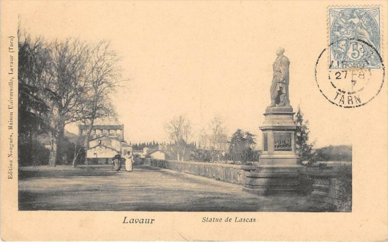 Carte postale ancienne Lavaur Statue De Lascas à Lavaur