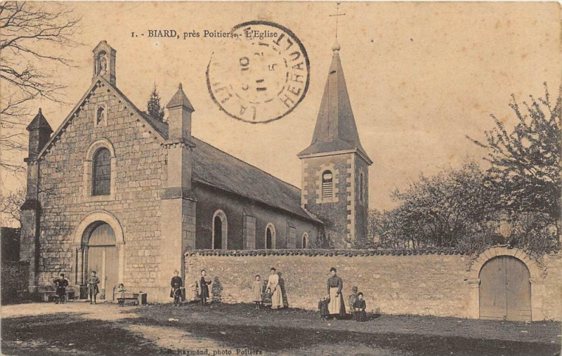 Carte postale ancienne Biard Pres Poitiers L'Eglise (cliché pas courant à Biard