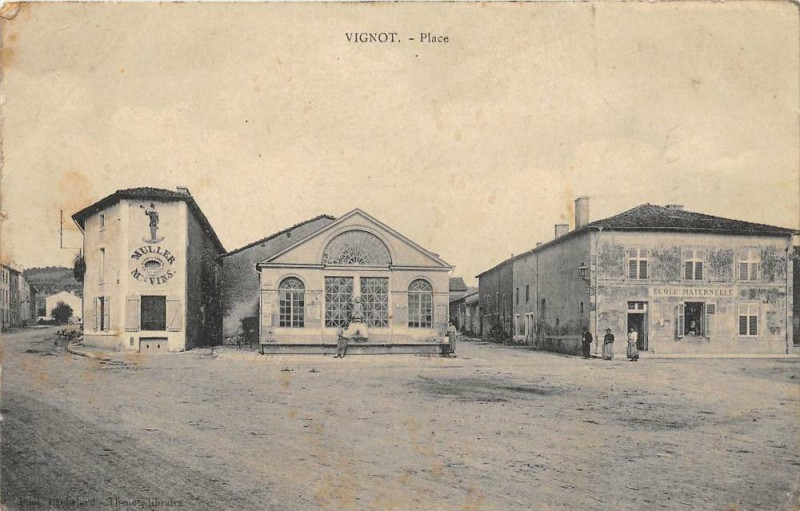 Carte postale ancienne Vignot La Place à Vignot