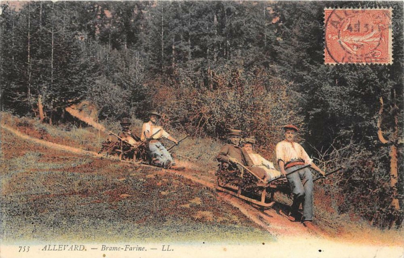 Carte postale ancienne Allevard  Brame Farine à Allevard