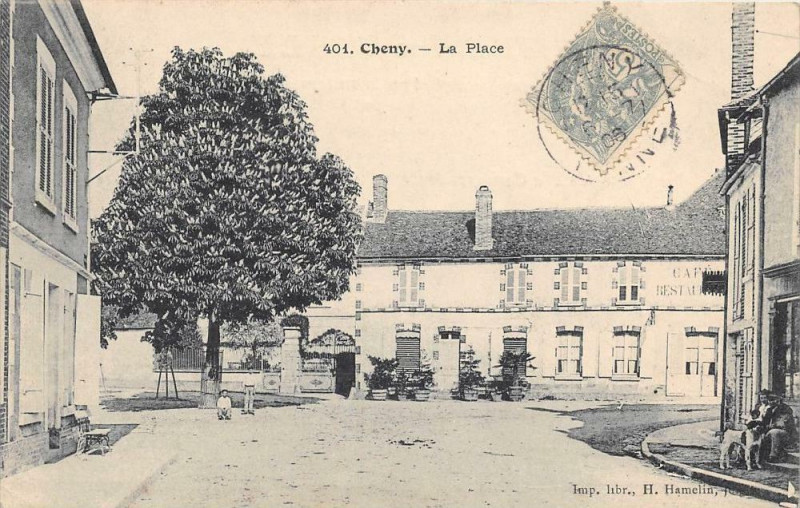 Carte postale ancienne Cheny La Place à Cheny