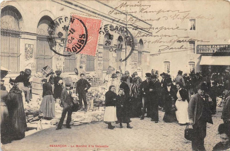 Carte postale ancienne Besancon Le Marche A La Vaisselle à Besançon