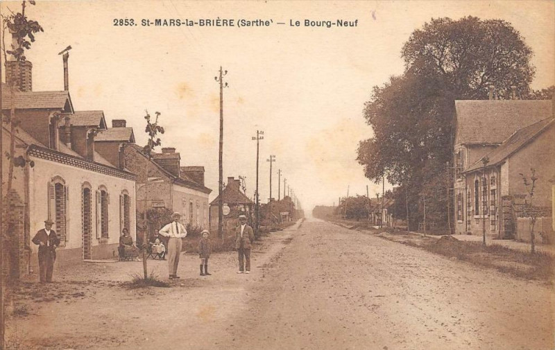 Carte postale ancienne Saint Mars La Briere Le Bourg Neuf