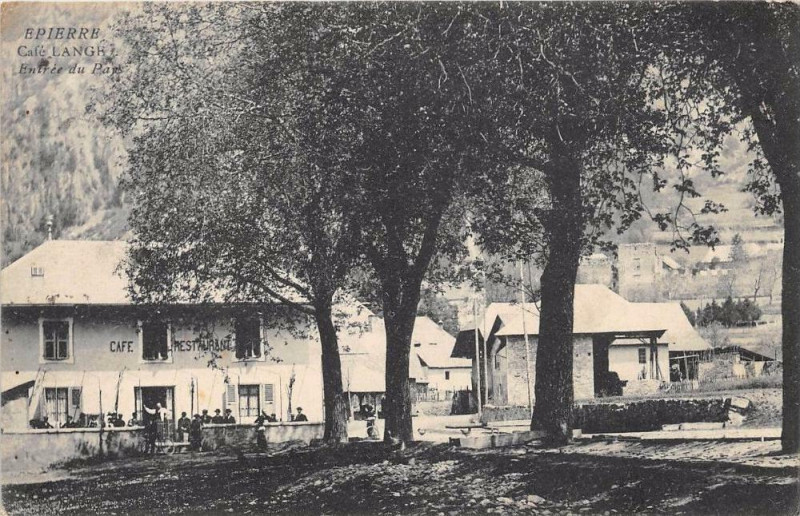 Carte postale ancienne Epierre Cafe Lange à Épierre