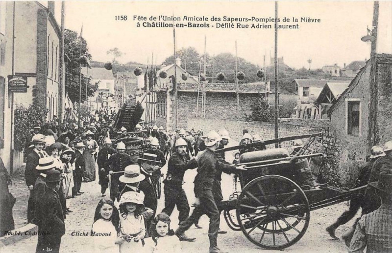Carte postale ancienne Chatillon En Bazois Fete De L´UNION Amicale Des Sapeurs Pompiers De La Ni