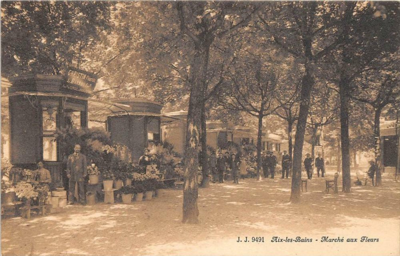 Carte postale ancienne Aix Les Bains Marche Aux Fleurs (cliché pas courant à Aix-les-Bains