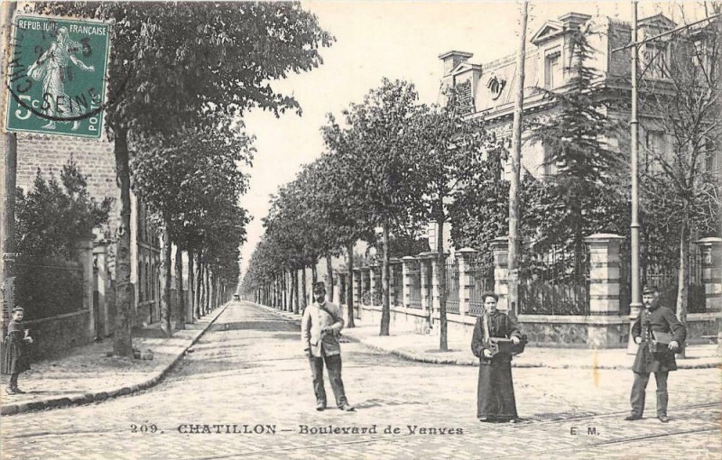 Carte postale ancienne Chatillon Boulevard De Vanves à Châtillon