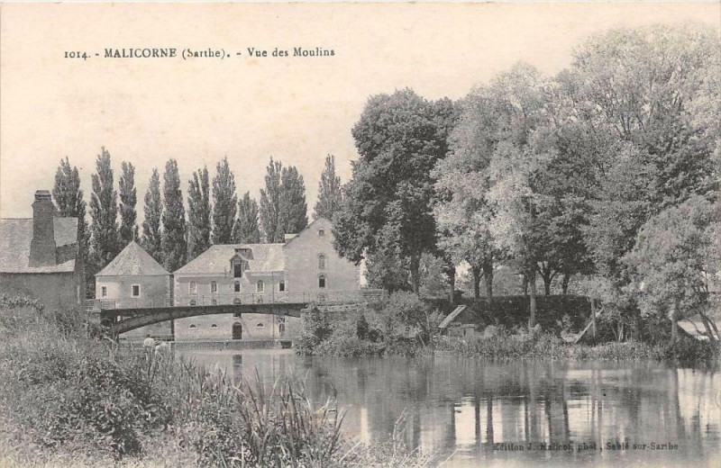 Carte postale ancienne Malicorne Vue Des Moulins