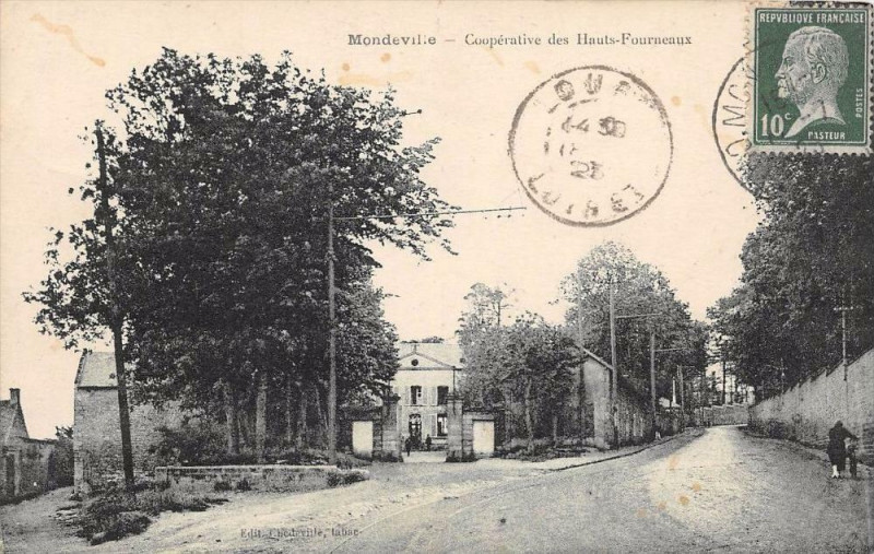 Carte postale ancienne Coopérative des Hauts-Fourneaux à Mondeville