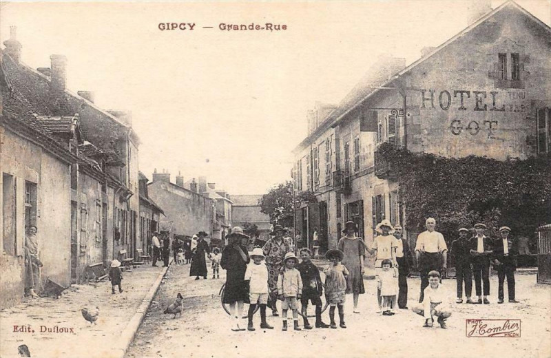 Carte postale ancienne Gipcy Grande Rue à Gipcy