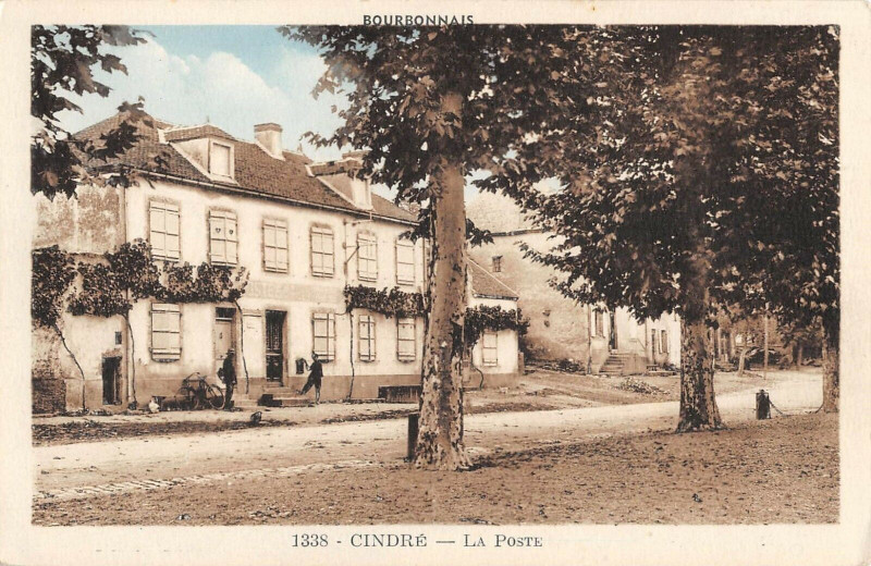 Carte postale ancienne Cindre La Poste à Cindré