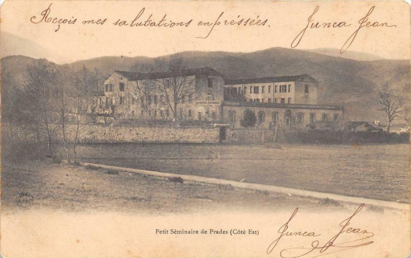 Carte postale ancienne Petit Seminaire De Prades Cote Est (dos non divisé) à Prades