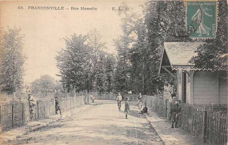 Carte postale ancienne Franconville Rue Hamelin à Franconville