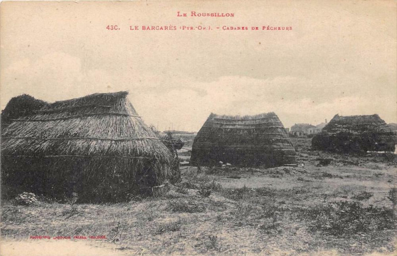 Carte postale ancienne Le Barcares Cabanes De Pecheurs à Ur
