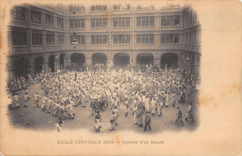 Carte postale ancienne Paris Ecole Centrale 1902 Capture D'Un Bizuth (dos non divisé à Paris